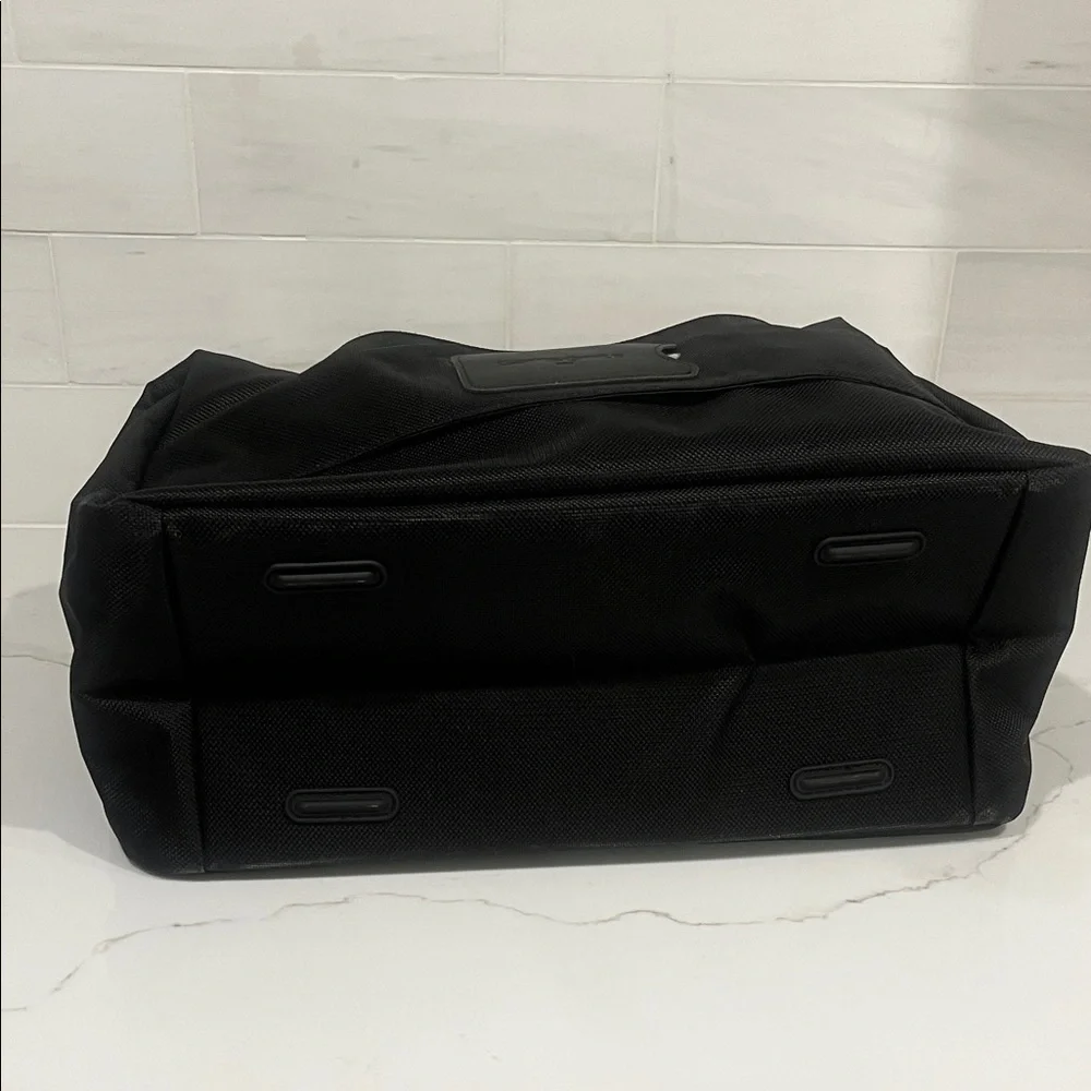 Samsonite NEW Silhouette Boston Bag Carry On Black